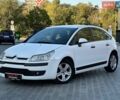 Белый Ситроен С4, объемом двигателя 1.6 л и пробегом 220 тыс. км за 4200 $, фото 1 на Automoto.ua