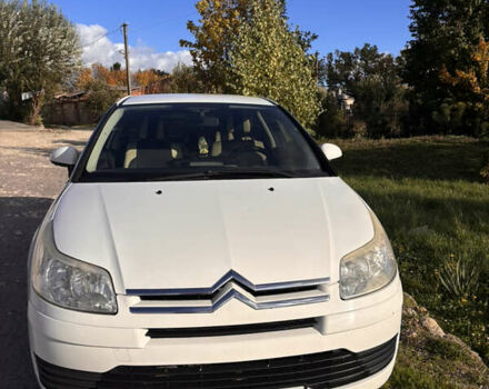 Белый Ситроен С4, объемом двигателя 1.56 л и пробегом 288 тыс. км за 4300 $, фото 12 на Automoto.ua