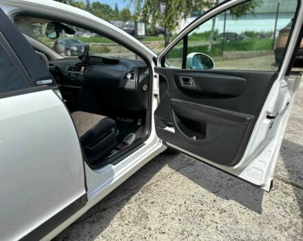 Белый Ситроен С4, объемом двигателя 0 л и пробегом 224 тыс. км за 6500 $, фото 14 на Automoto.ua