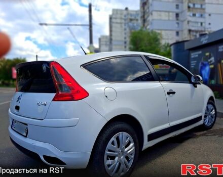 Белый Ситроен С4, объемом двигателя 1.6 л и пробегом 300 тыс. км за 3599 $, фото 2 на Automoto.ua