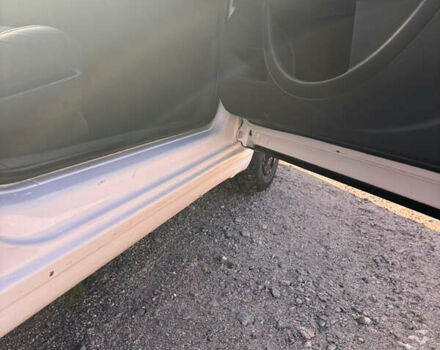 Белый Ситроен С4, объемом двигателя 1.56 л и пробегом 288 тыс. км за 4300 $, фото 8 на Automoto.ua