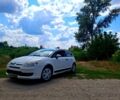 Белый Ситроен С4, объемом двигателя 1.6 л и пробегом 300 тыс. км за 4600 $, фото 5 на Automoto.ua