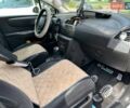 Белый Ситроен С4, объемом двигателя 2 л и пробегом 224 тыс. км за 6500 $, фото 16 на Automoto.ua