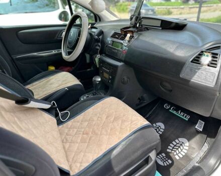 Белый Ситроен С4, объемом двигателя 0 л и пробегом 224 тыс. км за 6500 $, фото 15 на Automoto.ua