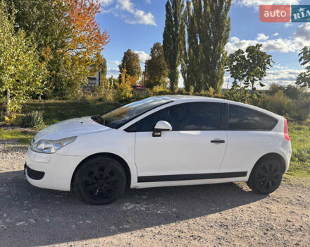 Белый Ситроен С4, объемом двигателя 1.56 л и пробегом 288 тыс. км за 4300 $, фото 2 на Automoto.ua