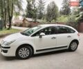 Белый Ситроен С4, объемом двигателя 1.4 л и пробегом 156 тыс. км за 4000 $, фото 1 на Automoto.ua