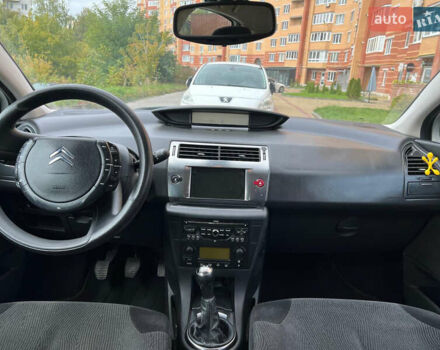 Білий Сітроен С4, об'ємом двигуна 1.6 л та пробігом 240 тис. км за 5500 $, фото 15 на Automoto.ua