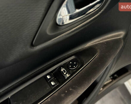 Белый Ситроен С4, объемом двигателя 1.56 л и пробегом 255 тыс. км за 5700 $, фото 16 на Automoto.ua