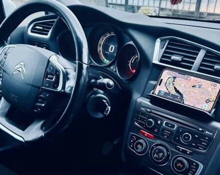 Белый Ситроен С4, объемом двигателя 1.6 л и пробегом 170 тыс. км за 6900 $, фото 12 на Automoto.ua