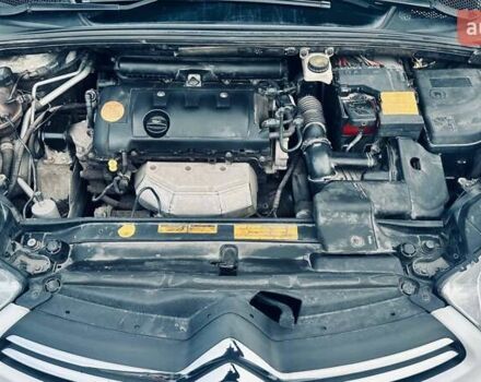 Белый Ситроен С4, объемом двигателя 1.6 л и пробегом 170 тыс. км за 6900 $, фото 21 на Automoto.ua