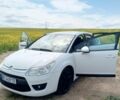 Белый Ситроен С4, объемом двигателя 1.6 л и пробегом 151 тыс. км за 5600 $, фото 3 на Automoto.ua