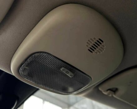 Белый Ситроен С4, объемом двигателя 1.6 л и пробегом 255 тыс. км за 5700 $, фото 17 на Automoto.ua