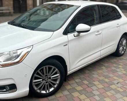 Белый Ситроен С4, объемом двигателя 1.6 л и пробегом 170 тыс. км за 6900 $, фото 3 на Automoto.ua