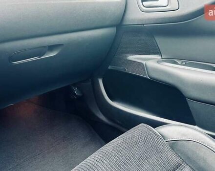 Белый Ситроен С4, объемом двигателя 1.6 л и пробегом 170 тыс. км за 6900 $, фото 18 на Automoto.ua