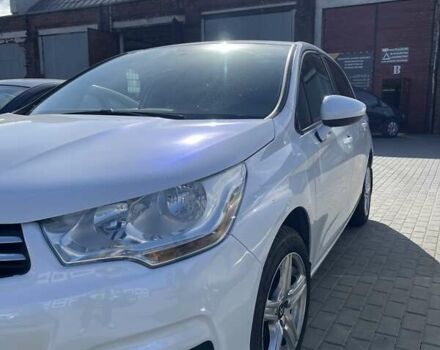 Білий Сітроен С4, об'ємом двигуна 1.6 л та пробігом 191 тис. км за 8000 $, фото 2 на Automoto.ua