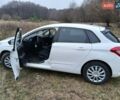 Белый Ситроен С4, объемом двигателя 1.56 л и пробегом 402 тыс. км за 5299 $, фото 11 на Automoto.ua