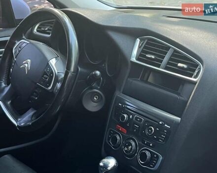 Білий Сітроен С4, об'ємом двигуна 1.6 л та пробігом 165 тис. км за 6990 $, фото 19 на Automoto.ua