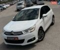 Белый Ситроен С4, объемом двигателя 1.6 л и пробегом 239 тыс. км за 6900 $, фото 2 на Automoto.ua