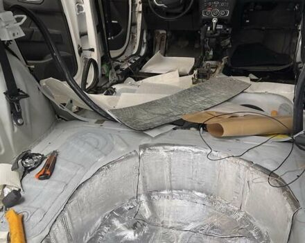 Білий Сітроен С4, об'ємом двигуна 1.6 л та пробігом 191 тис. км за 8000 $, фото 12 на Automoto.ua