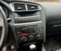 Білий Сітроен С4, об'ємом двигуна 1.56 л та пробігом 250 тис. км за 5300 $, фото 3 на Automoto.ua