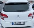 Белый Ситроен С4, объемом двигателя 1.56 л и пробегом 320 тыс. км за 5700 $, фото 1 на Automoto.ua
