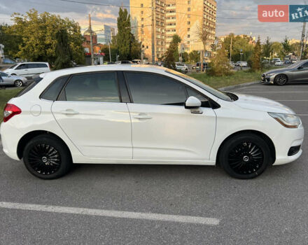 Ситроен С4 2011 в Виннице на Automoto.ua Белый Ситроен С4, объемом двигателя 1.6 л и пробегом 149 тыс. км за 7300 $, фото 10 на Automoto.ua