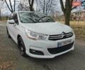 Белый Ситроен С4, объемом двигателя 1.6 л и пробегом 293 тыс. км за 5499 $, фото 6 на Automoto.ua