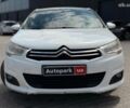 Белый Ситроен С4, объемом двигателя 1.6 л и пробегом 239 тыс. км за 6990 $, фото 1 на Automoto.ua