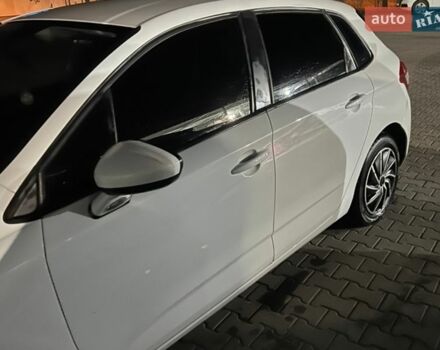 Белый Ситроен С4, объемом двигателя 1.6 л и пробегом 187 тыс. км за 7777 $, фото 5 на Automoto.ua