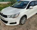 Белый Ситроен С4, объемом двигателя 1.6 л и пробегом 169 тыс. км за 6000 $, фото 1 на Automoto.ua