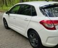 Белый Ситроен С4, объемом двигателя 1.56 л и пробегом 212 тыс. км за 7900 $, фото 5 на Automoto.ua