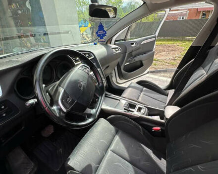 Белый Ситроен С4, объемом двигателя 1.56 л и пробегом 280 тыс. км за 7200 $, фото 8 на Automoto.ua
