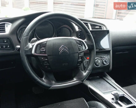 Ситроен С4 2012 в Ивано-Франковске на Automoto.ua Белый Ситроен С4, объемом двигателя 1.56 л и пробегом 263 тыс. км за 7250 $, фото 27 на Automoto.ua