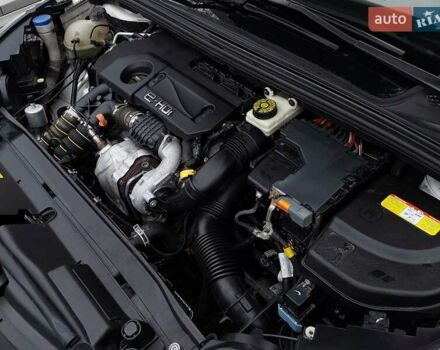 Білий Сітроен С4, об'ємом двигуна 1.56 л та пробігом 218 тис. км за 7700 $, фото 22 на Automoto.ua