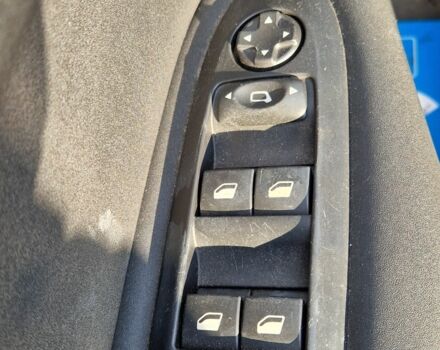 Белый Ситроен С4, объемом двигателя 1.6 л и пробегом 242 тыс. км за 5500 $, фото 10 на Automoto.ua