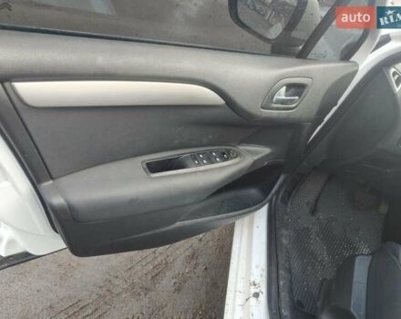 Білий Сітроен С4, об'ємом двигуна 1.56 л та пробігом 236 тис. км за 3850 $, фото 1 на Automoto.ua