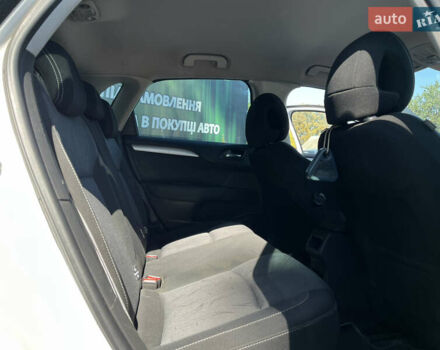 Ситроен С4 2012 в Харькове на Automoto.ua Белый Ситроен С4, объемом двигателя 1.6 л и пробегом 189 тыс. км за 6000 $, фото 16 на Automoto.ua