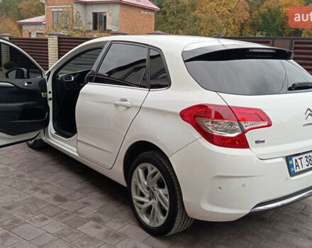 Ситроен С4 2012 в Ивано-Франковске на Automoto.ua Белый Ситроен С4, объемом двигателя 1.56 л и пробегом 263 тыс. км за 7250 $, фото 15 на Automoto.ua