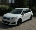 Белый Ситроен С4, объемом двигателя 1.6 л и пробегом 212 тыс. км за 4000 $, фото 1 на Automoto.ua