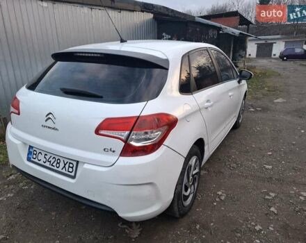 Белый Ситроен С4, объемом двигателя 1.6 л и пробегом 241 тыс. км за 5200 $, фото 3 на Automoto.ua