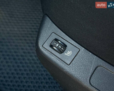 Белый Ситроен С4, объемом двигателя 1.6 л и пробегом 182 тыс. км за 6990 $, фото 20 на Automoto.ua