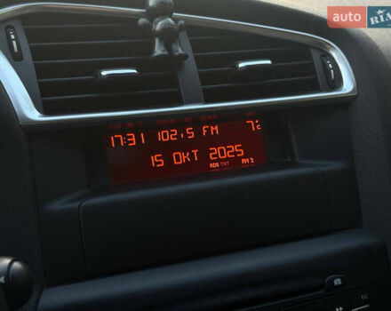 Белый Ситроен С4, объемом двигателя 1.6 л и пробегом 182 тыс. км за 6990 $, фото 23 на Automoto.ua