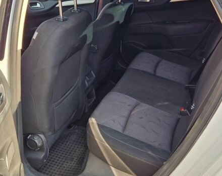 Белый Ситроен С4, объемом двигателя 1.6 л и пробегом 242 тыс. км за 5500 $, фото 7 на Automoto.ua