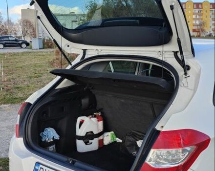 Белый Ситроен С4, объемом двигателя 1.6 л и пробегом 205 тыс. км за 6500 $, фото 8 на Automoto.ua