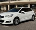 Белый Ситроен С4, объемом двигателя 1.6 л и пробегом 243 тыс. км за 6100 $, фото 5 на Automoto.ua