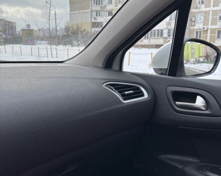 Белый Ситроен С4, объемом двигателя 1.6 л и пробегом 229 тыс. км за 7700 $, фото 14 на Automoto.ua