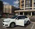 Белый Ситроен С4, объемом двигателя 1.6 л и пробегом 243 тыс. км за 6100 $, фото 1 на Automoto.ua