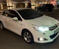Белый Ситроен С4, объемом двигателя 1.56 л и пробегом 190 тыс. км за 5500 $, фото 5 на Automoto.ua