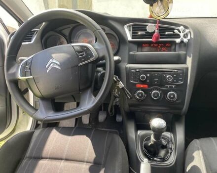 Ситроен С4 2012 в Городке на Automoto.ua Белый Ситроен С4, объемом двигателя 1.56 л и пробегом 282 тыс. км за 6300 $, фото 10 на Automoto.ua