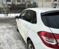 Белый Ситроен С4, объемом двигателя 1.6 л и пробегом 229 тыс. км за 7700 $, фото 5 на Automoto.ua